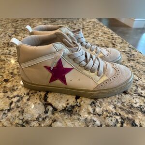 Shu Shop Paulina Magenta High Top Sneakers magenta size 8